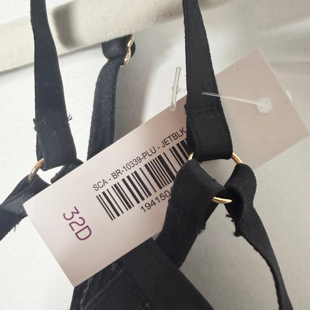 NEW with tags Adore Me Black & Beige Lace Bralette 32D - Picture 2 of 5
